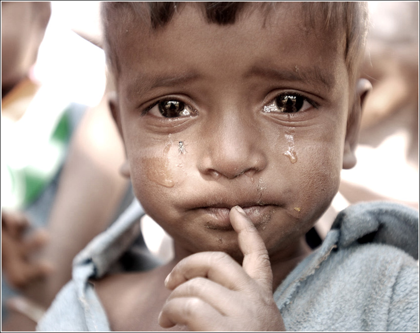 Crying-kid-in-Africa.jpg